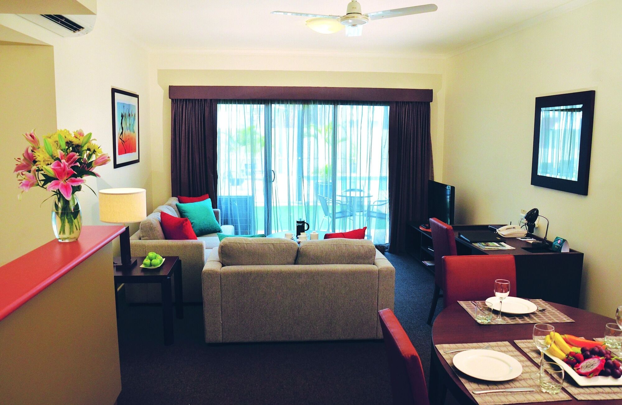 Metro Advance Apartments&Hotel Darwin Esterno foto